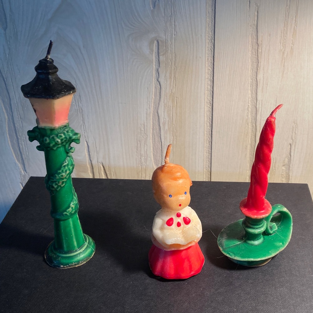 Vintage Christmas Candle Set Gurley Caroler street lamp light red green candles
